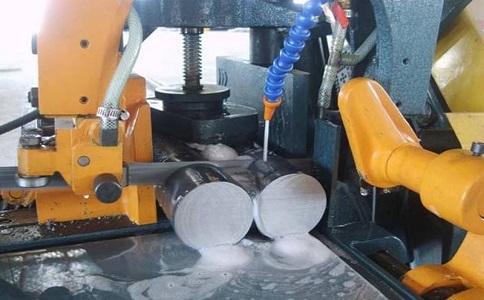 罗湖卧式带锯床的送料方式有哪几种？