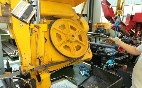 罗湖金属带锯床的日常使用和保养注意事项！